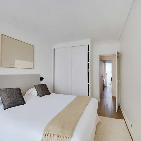 Apartment Beautiful 2br 6p - Eiffel Tower